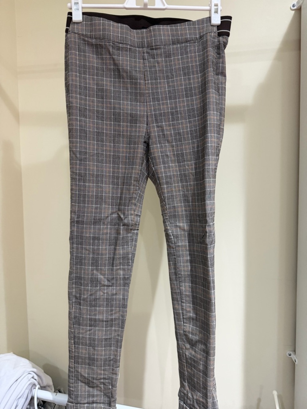 Plaid Slim Fit Stretch Pants in Brown and Gray